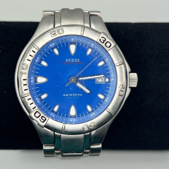 Guess Unisex Waterpro Indiglo Silver and Blue Watch Working - Picture 6 of 9